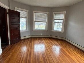 179 Tremont St in New Bedford, MA - Building Photo - Building Photo