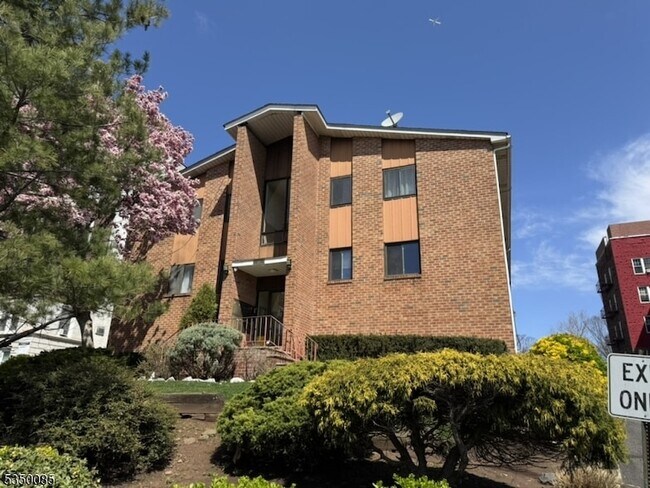 property at 159 Franklin St