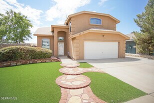 3037 Tierra Agave Dr in El Paso, TX - Building Photo