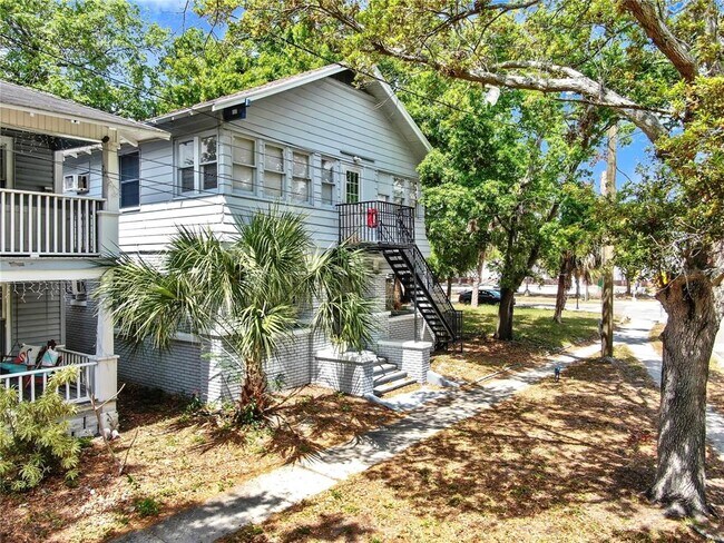 626 Highland St N in St. Petersburg, FL - Building Photo - Building Photo
