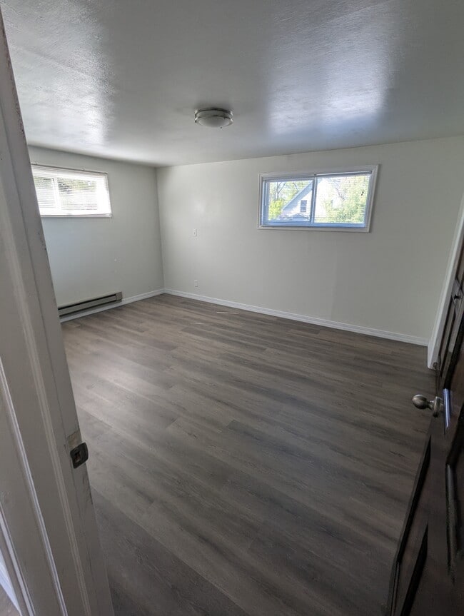 865 Lincoln St, Unit C in Lander, WY - Building Photo - Building Photo