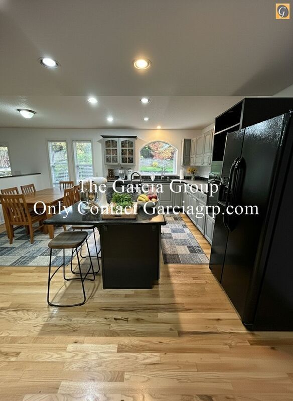 14465 SE Bevington Ct in Milwaukie, OR - Building Photo - Building Photo