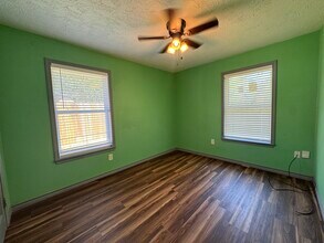 5846 Westover St in Houston, TX - Building Photo - Building Photo