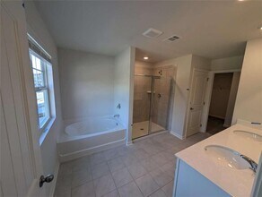 2465 Poppy Ct in Buford, GA - Building Photo - Building Photo
