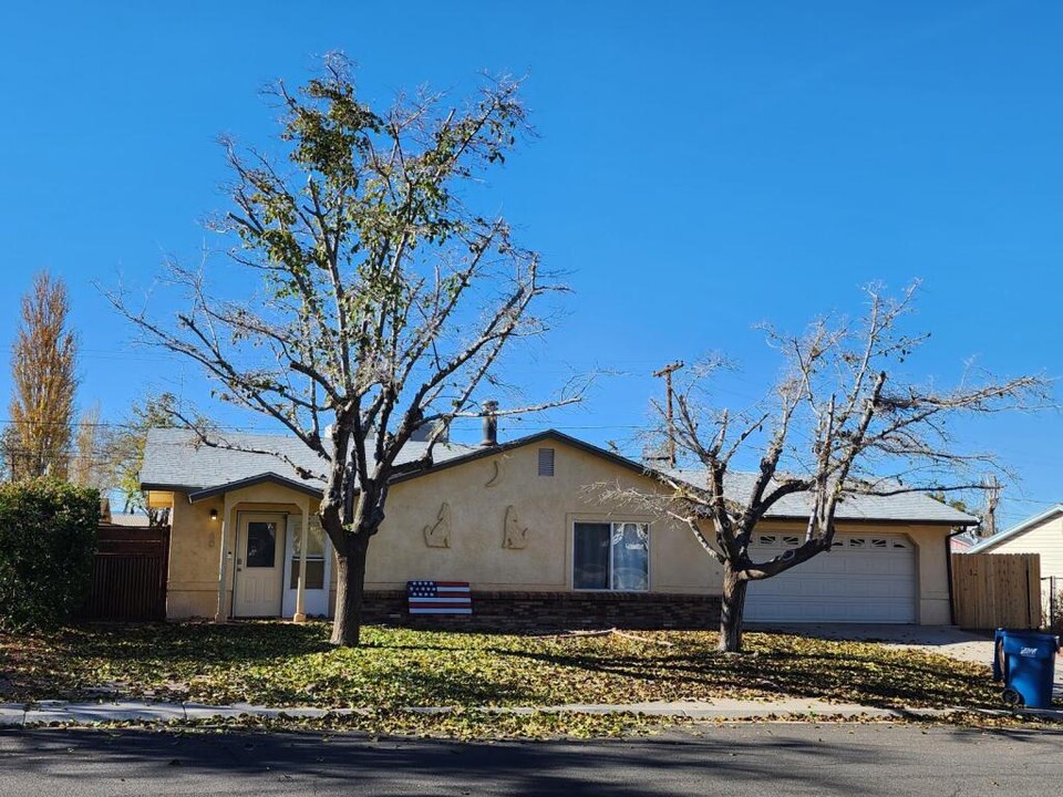 60 2nd Ave in Page, AZ - Building Photo