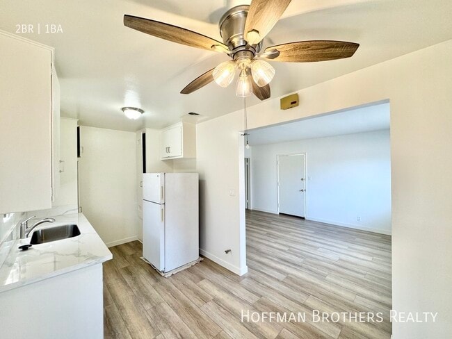 5625 W Jefferson Blvd in Los Angeles, CA - Building Photo - Building Photo