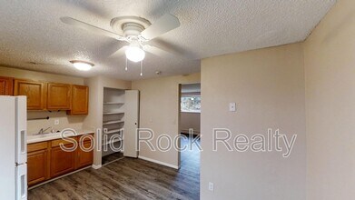 2909 Sage St in Colorado Springs, CO - Building Photo - Building Photo