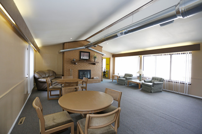 Orchard Apartments in Porter, IN - Building Photo - Interior Photo