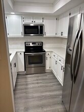 604 Hammock Pine Blvd, Unit 604 in Clearwater, FL - Foto de edificio - Building Photo