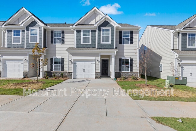 property at 211 Backstay Ln