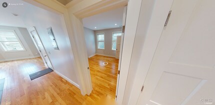 72 Spring St, Unit 70-3 in Cambridge, MA - Building Photo - Building Photo
