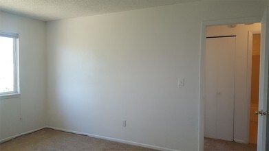 3450 Cochran Dr-Unit -A in Colorado Springs, CO - Building Photo - Building Photo
