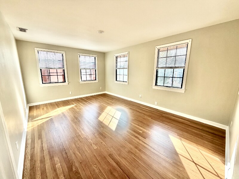 1843 Hubbard St, Unit 1839 in Jacksonville, FL - Foto de edificio