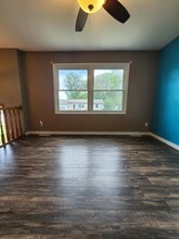 2065 Ellen St in Dubuque, IA - Building Photo - Building Photo