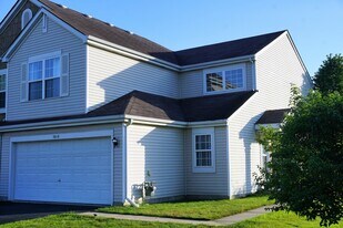 3616 Forestview Dr in Joliet, IL - Building Photo