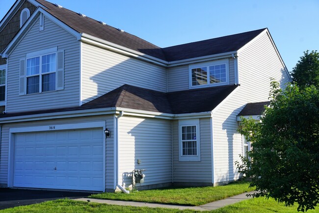 property at 3616 Forestview Dr