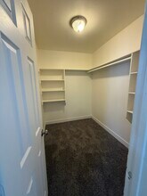 2828 E Chipman Rd, Unit 1 in Phoenix, AZ - Foto de edificio - Building Photo