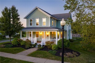 112 Orchard Rd in Skaneateles, NY - Building Photo