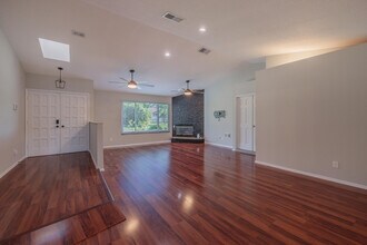 842 SE Streamlet Ave in Port St. Lucie, FL - Building Photo - Building Photo