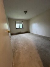 655 W Lowell Ave, Unit 14 in Haverhill, MA - Building Photo - Building Photo