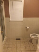 1051 South Ave in Stratford, CT - Building Photo - Building Photo