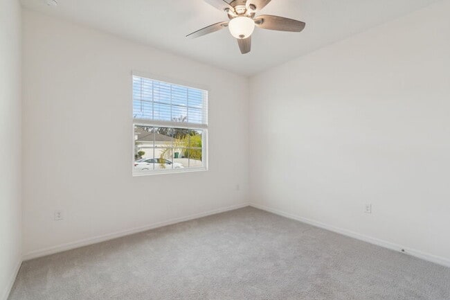 7139 Steer Blade Dr in Zephyrhills, FL - Building Photo - Building Photo