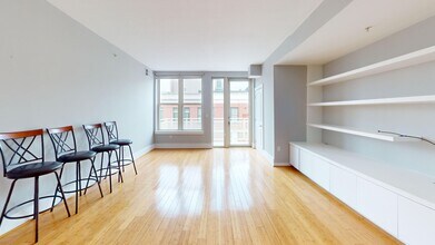 715 6th St NW in Washington, DC - Building Photo - Building Photo