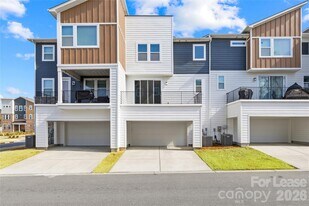 2337 Aria Park Dr in Charlotte, NC - Building Photo