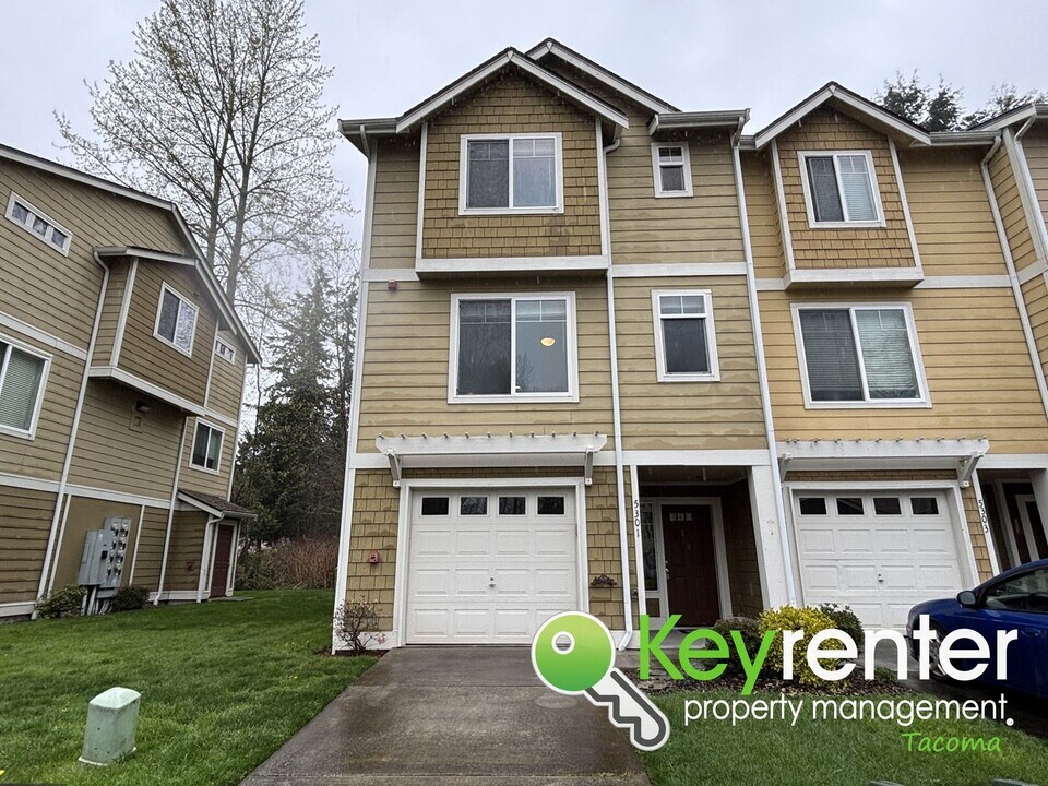 5301 147th St Ct E in Tacoma, WA - Building Photo