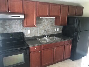 12265 Zittle Ave, Unit 12265 in Port Charlotte, FL - Foto de edificio - Building Photo