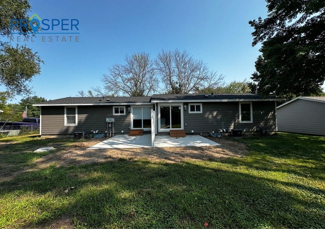 property at 521 Cedar Dr N