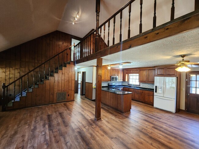 2276 Providence Church Rd in Lavonia, GA - Building Photo - Building Photo