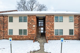 Woodside Park Apartments - Income Based in Frankfort, KY - Foto de edificio - Building Photo