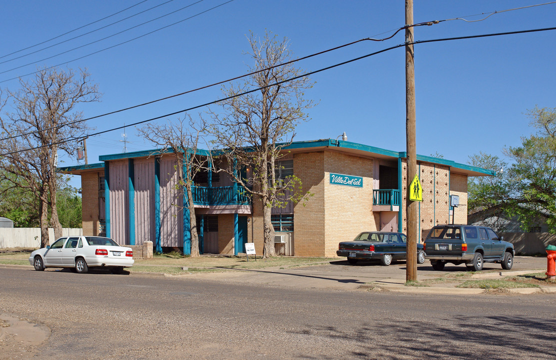 Villa Del Sol Apartments in Lubbock, TX - Building Photo