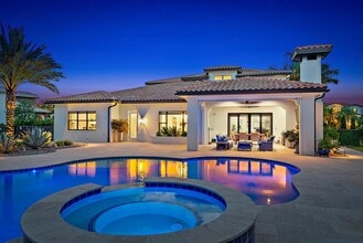 8164 SE Old Plantation Cir in Jupiter, FL - Building Photo - Building Photo