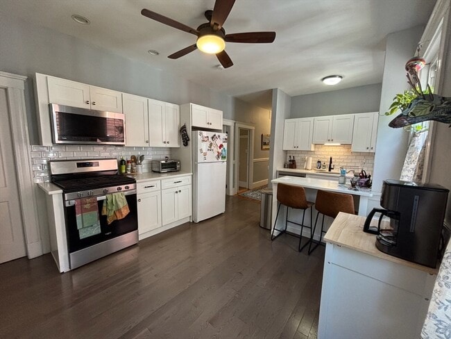 property at 250 Poplar St