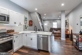 1619 N Corlies St in Philadelphia, PA - Building Photo - Building Photo