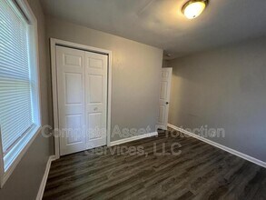 4079 Missouri St in Hobart, IN - Building Photo - Building Photo