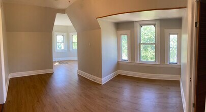 257 Richmond Ave, Unit 3 in Buffalo, NY - Building Photo - Building Photo