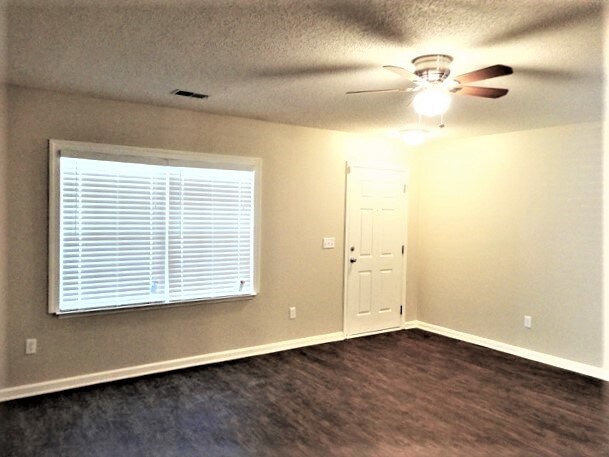 1067 Briar Rose Ln in Ladson, SC - Building Photo - Building Photo