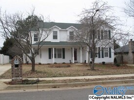 108 Progress Ln in Madison, AL - Building Photo