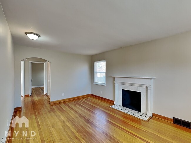 675 Brookside Dr in Columbus, OH - Building Photo - Building Photo