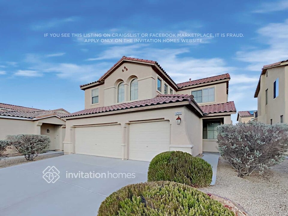 9286 Easton Hills Ct in Las Vegas, NV - Foto de edificio