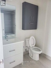 188 Fairview Mall Dr in Toronto, ON - Building Photo - Building Photo