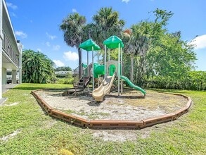 4645 N Socrum Loop Rd, Unit 101 in Lakeland, FL - Building Photo - Building Photo