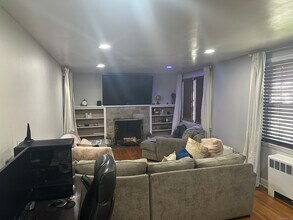 611 Woodside Ave in Bridgeport, CT - Building Photo - Building Photo