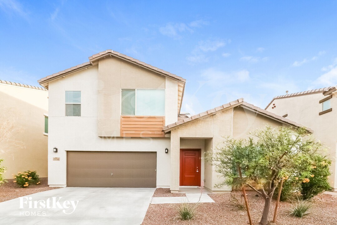 21158 W Holly St in Buckeye, AZ - Building Photo