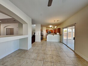 9468 Descending Creek St in Las Vegas, NV - Building Photo - Building Photo