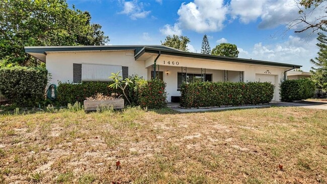 1460 S Betty Ln in Clearwater, FL - Building Photo - Building Photo