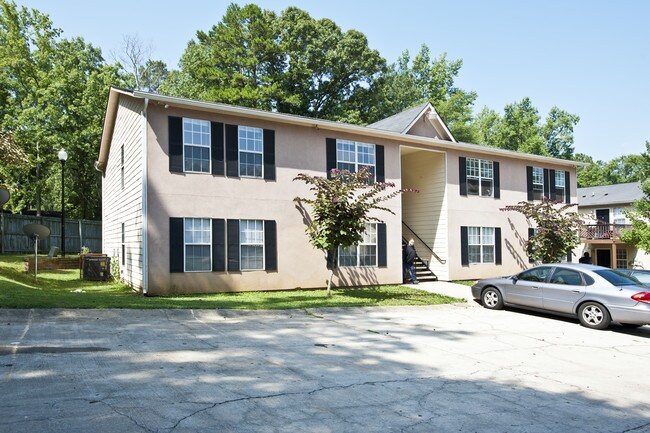 Villas At THomas Road in Jonesboro, GA - Building Photo - Building Photo
